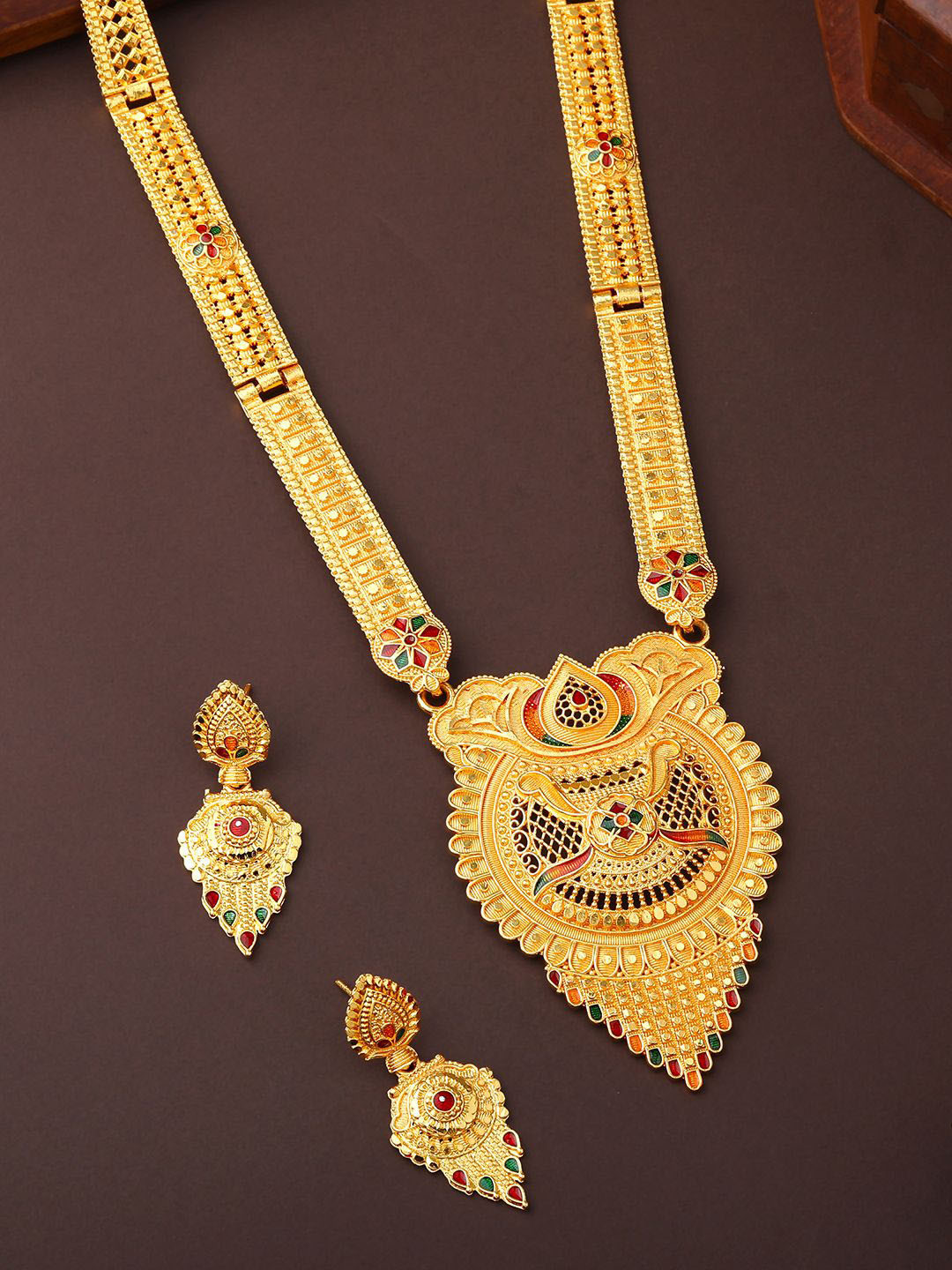 Estele Gold Plated Artificial Stoness Studded Jewellery Set