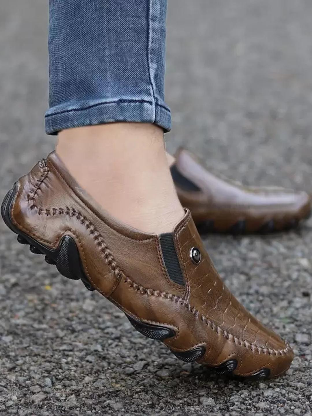 Akiko Men White Casual Shoes