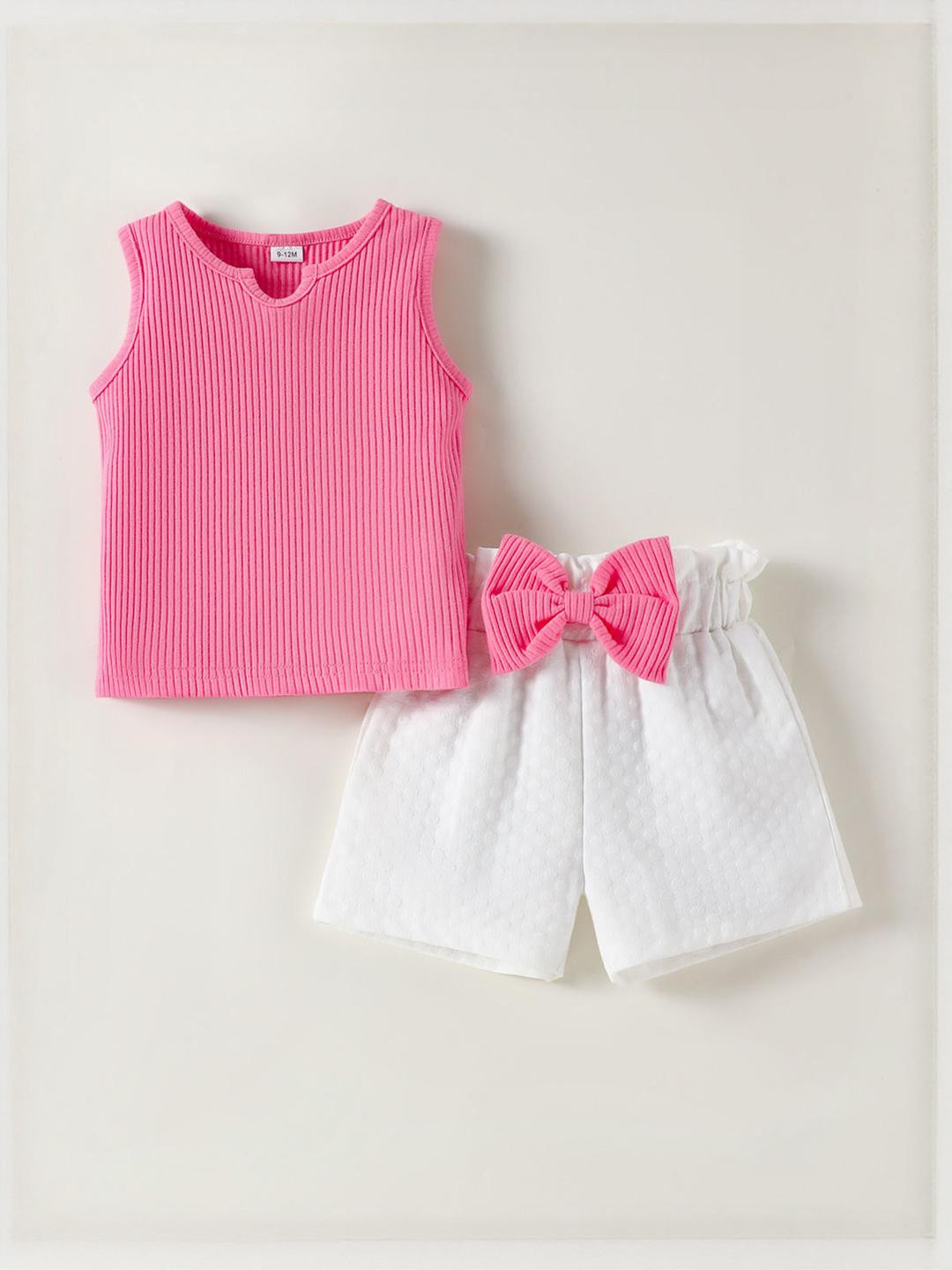 2-Pc Bow-Accent Short Set