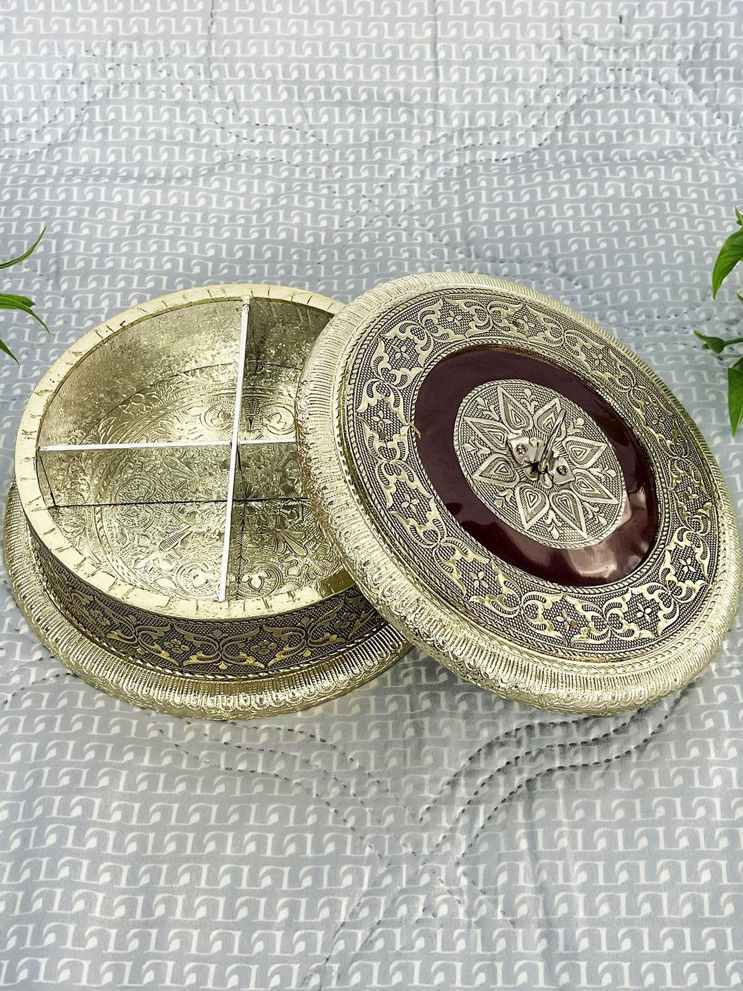 DIWAM HANDICRAFTS Gold Toned Metal Jar Home Gift Set