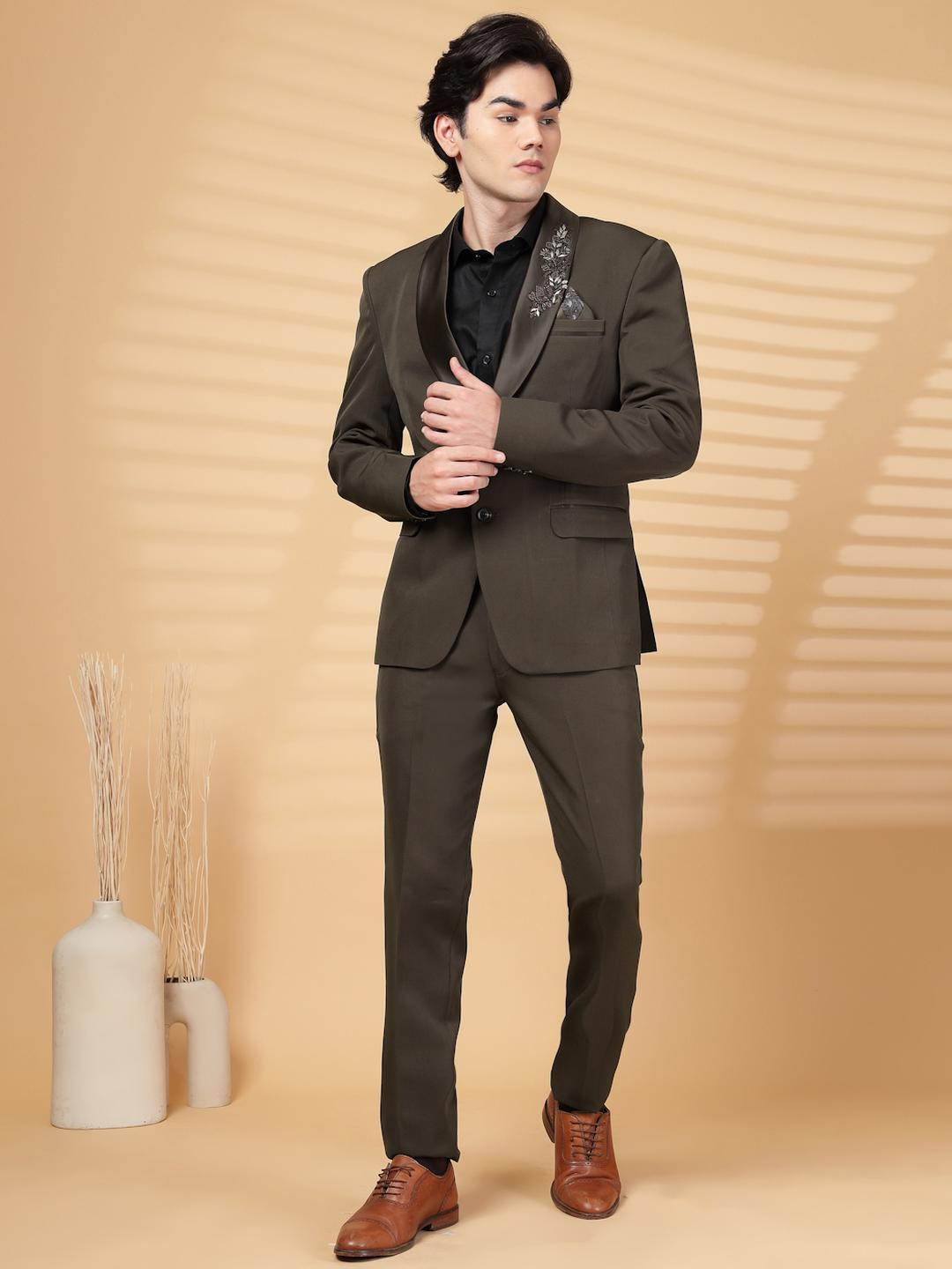 KLOTTHE Brown Solid Embroidery Single-Breasted Two-Piece Party Suit