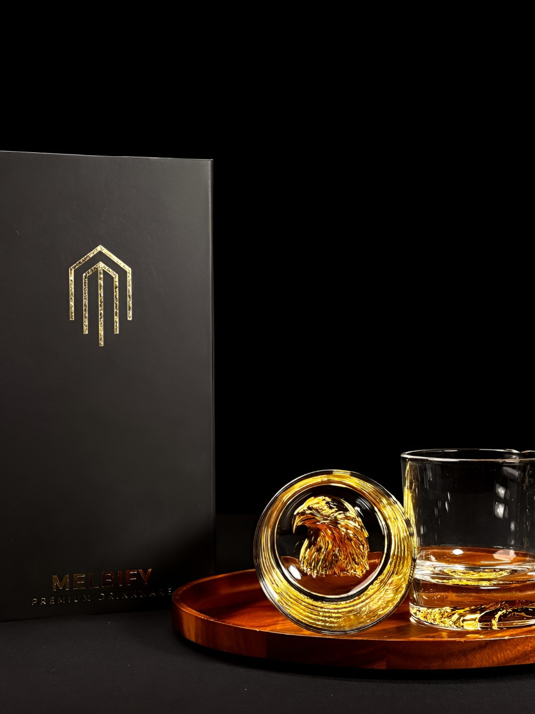 MELBIFY 6 Pieces Transparent Gold Eagle Whiskey Glasses