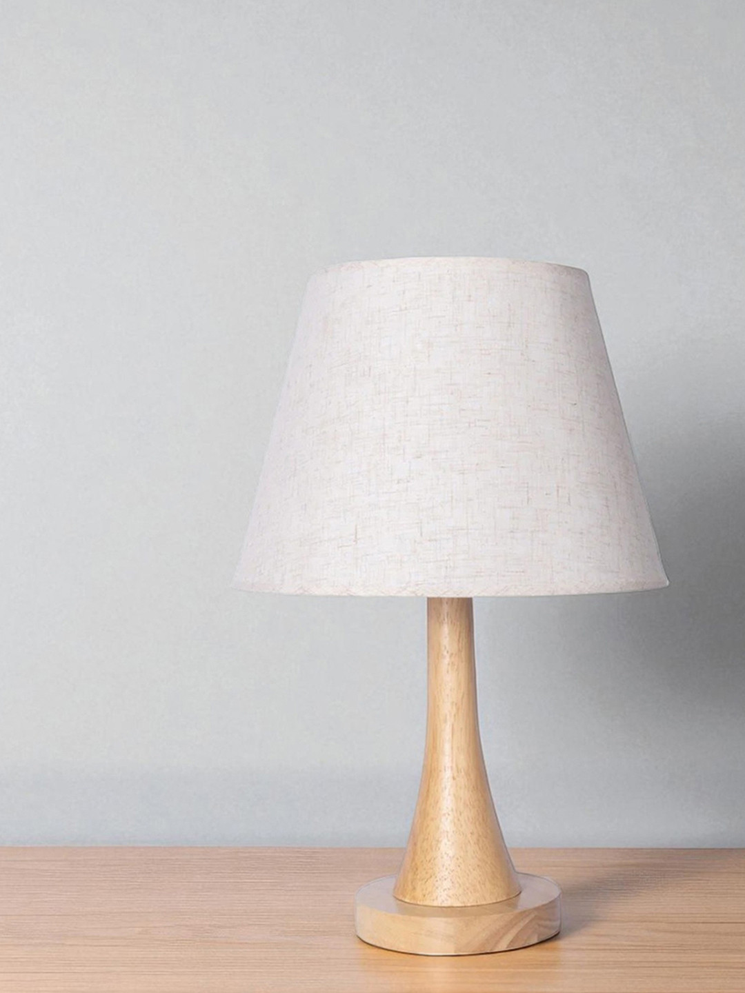 AARVI DECOR STUDIO White Wood Traditional Frusturical Shaped Table Lamp