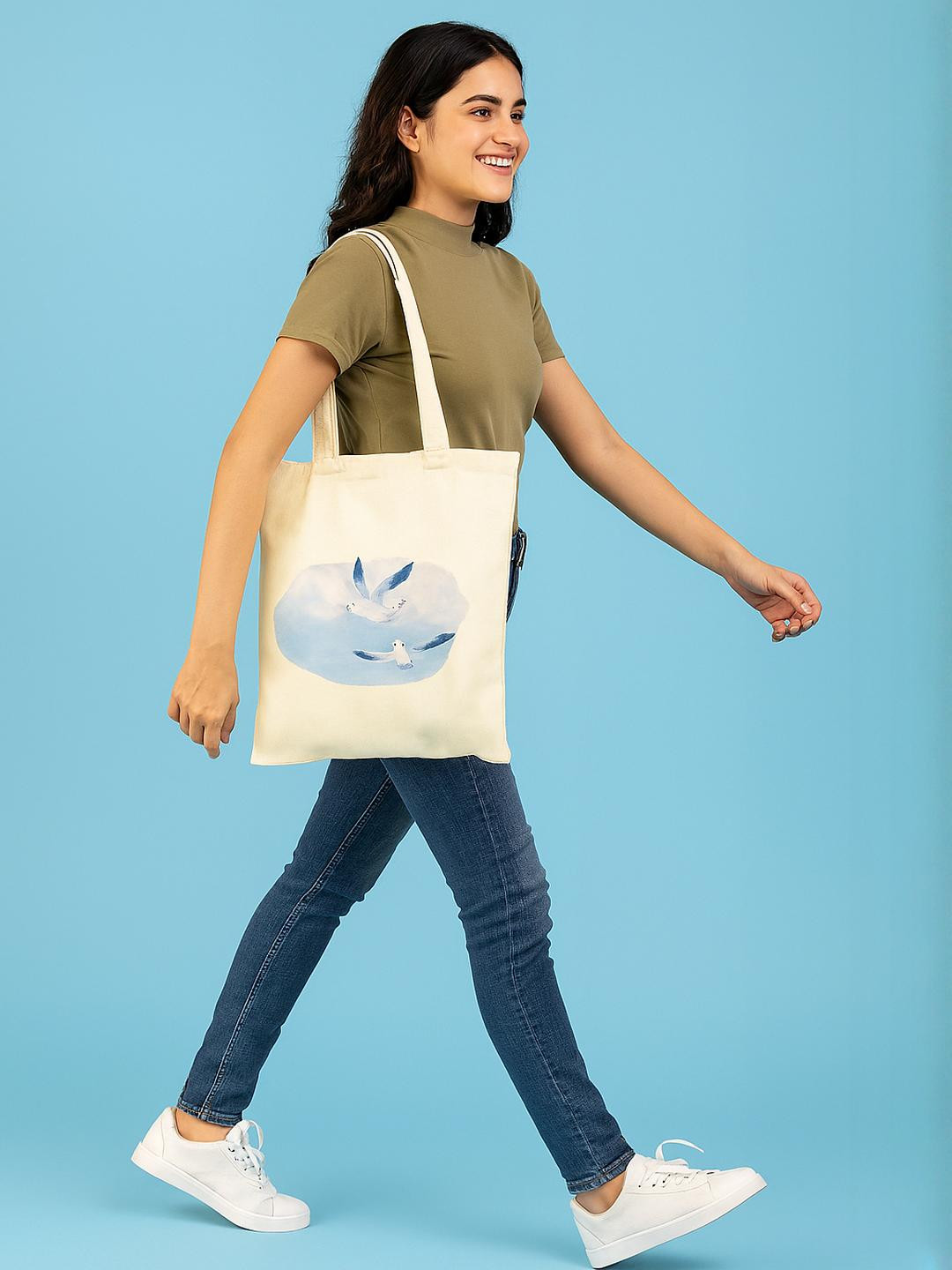 HSR Women Cream & Blue Birds Printed Tote Bag