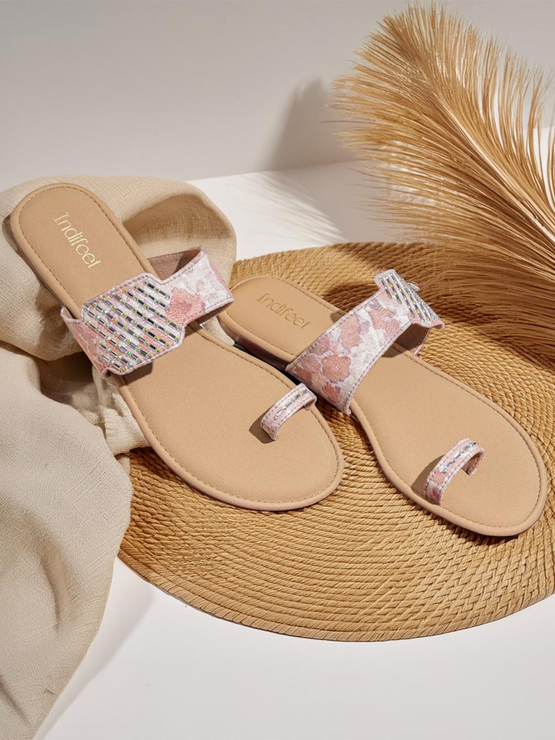 Indifeet Women Tie Dye Printed One Toe Ethnic Flat Chappals