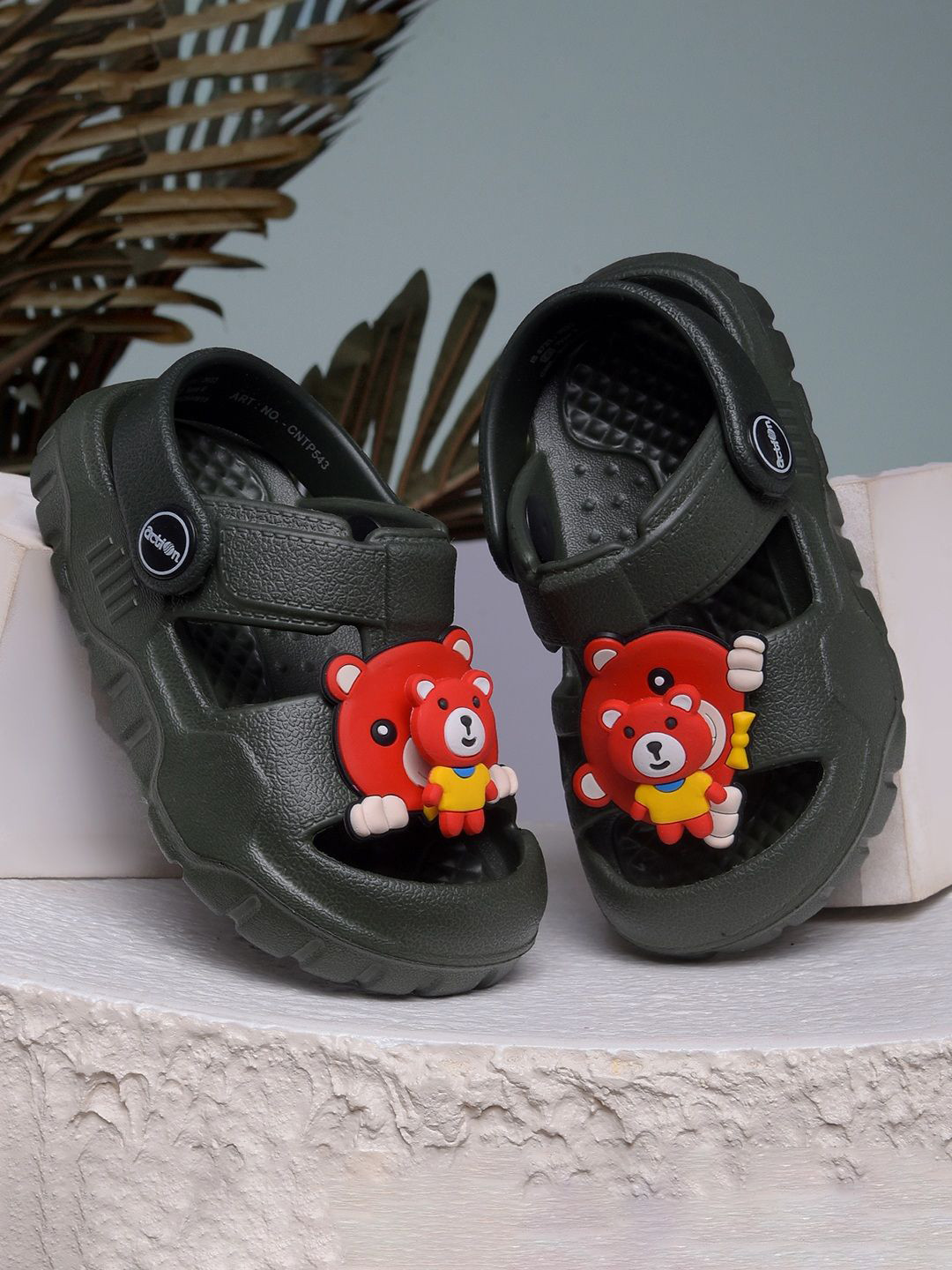 Action Kids Self-Design Slip-Ons