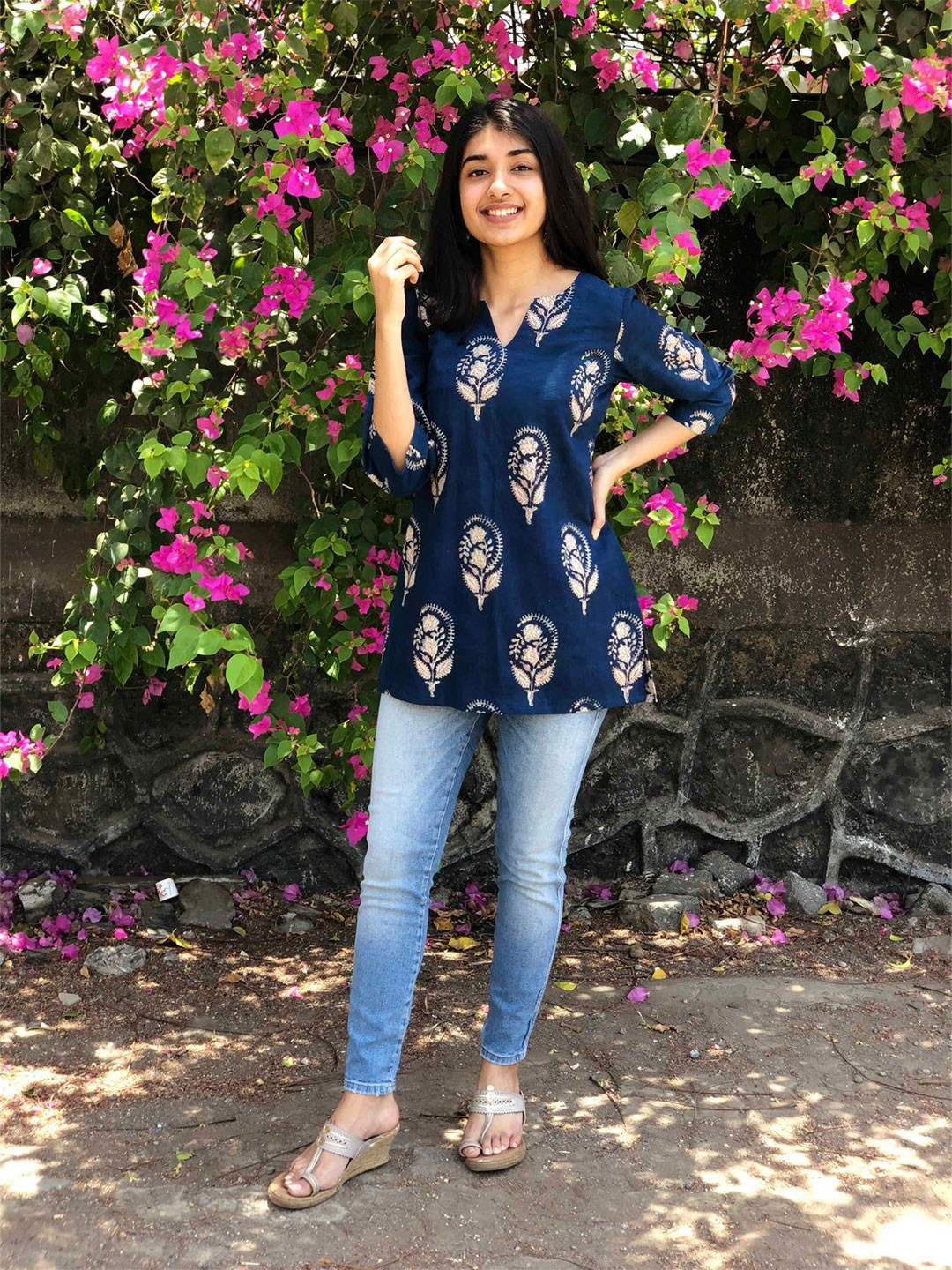 Anni Designer Women Floral Printed Indie Prints Kurta