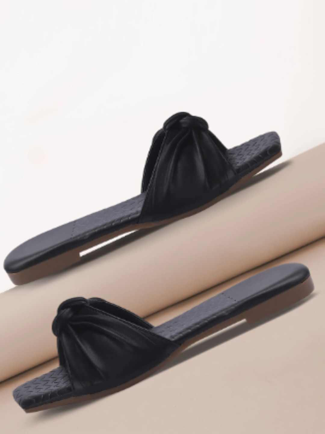 Alishtezia Women Square One Toe Mules Flats