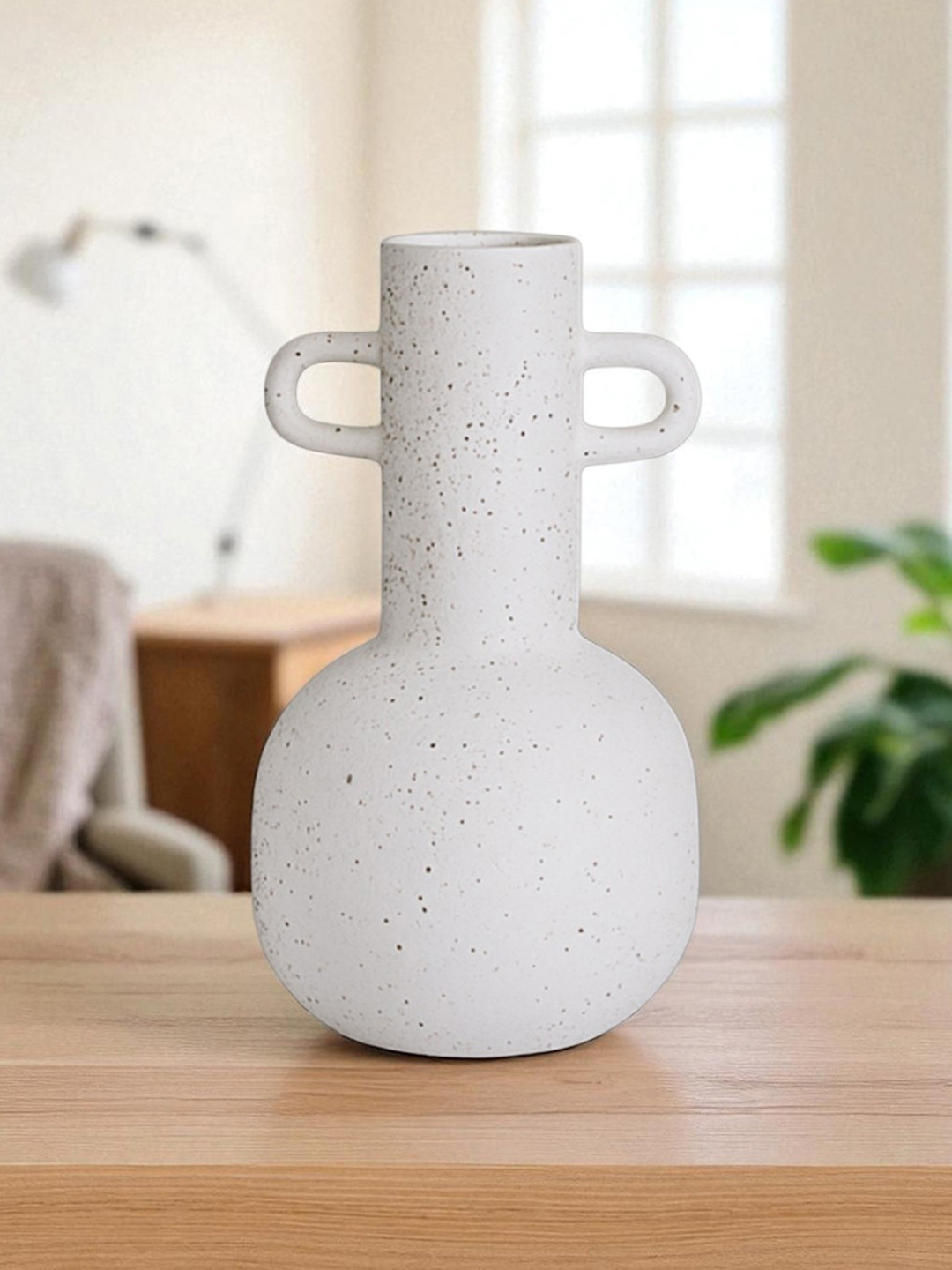 AARVI DECOR STUDIO White Dual Harmony Vase