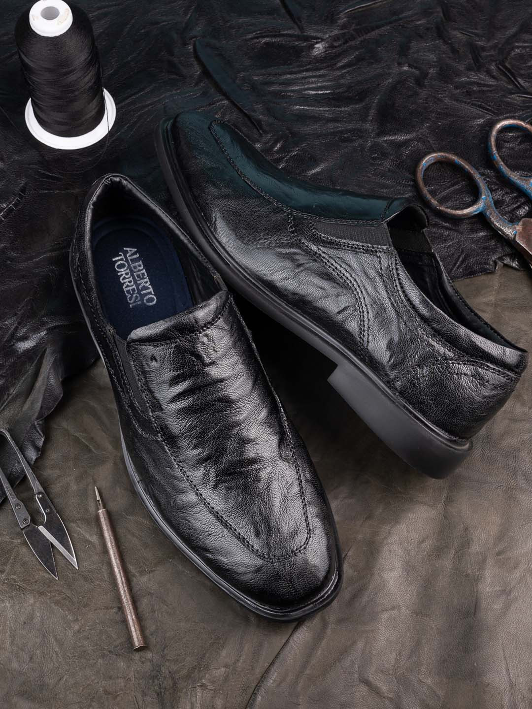 Alberto Torresi Men Solid Leather Smart Casual Oxfords