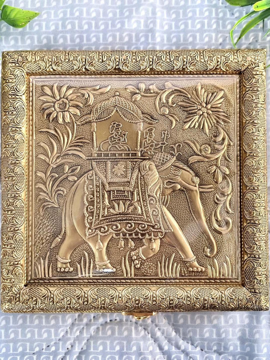 DIWAM HANDICRAFTS Decorative Design Storage Box