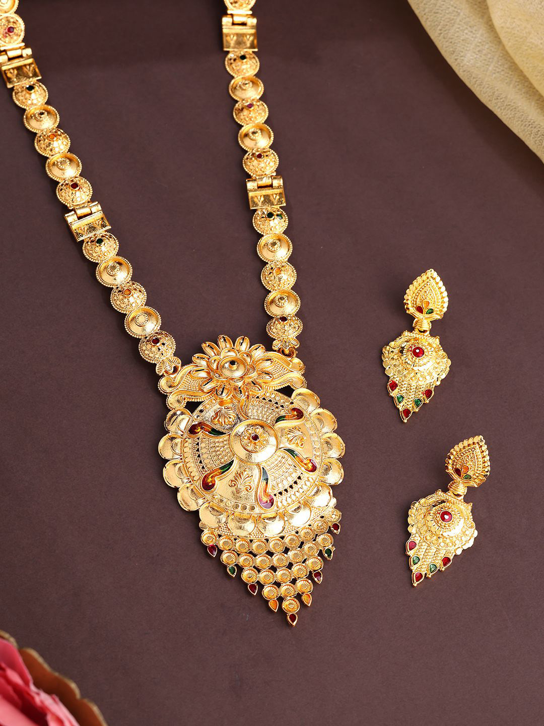 Estele Gold Plated Artificial Stoness Studded Jewellery Set