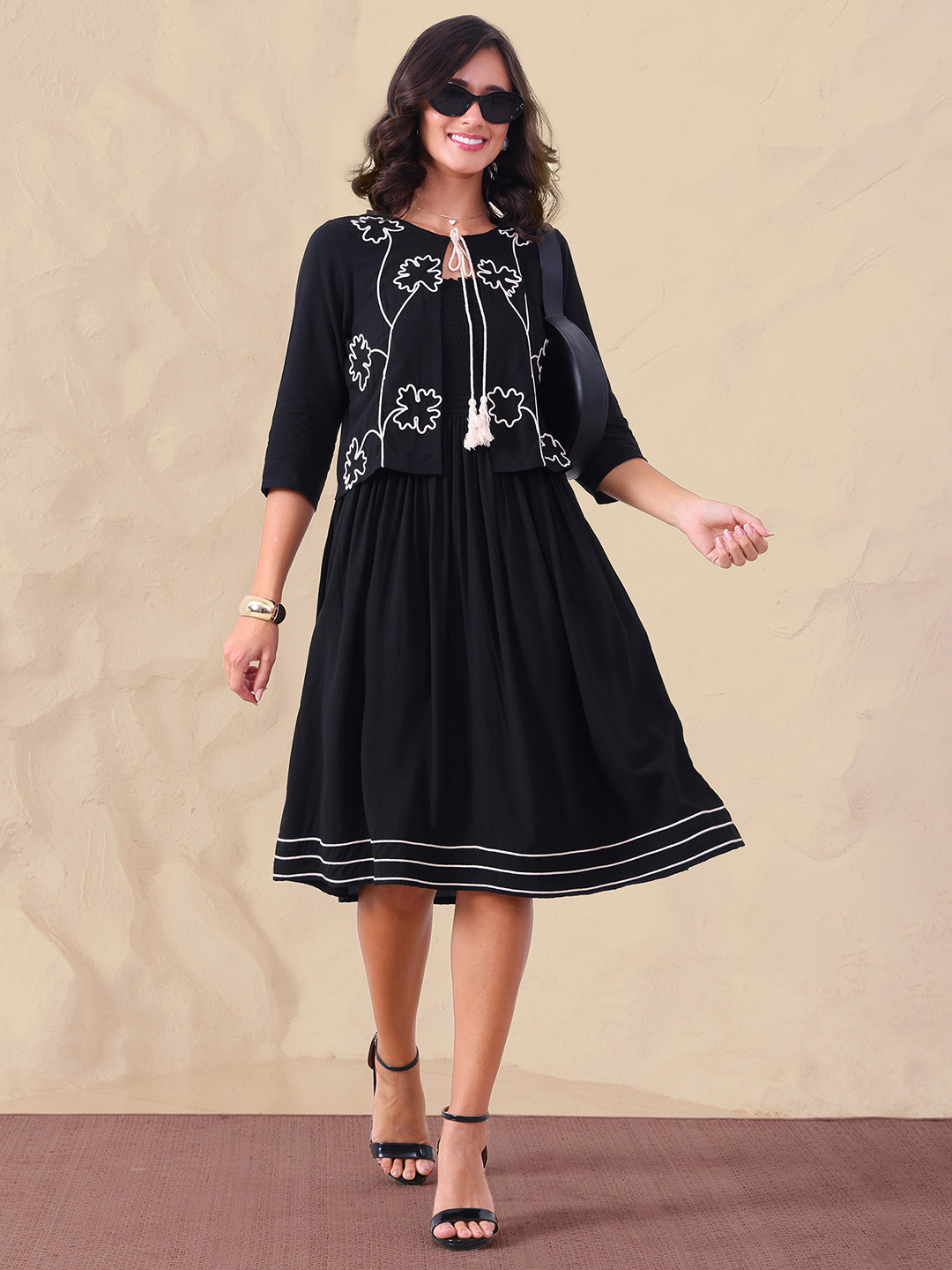 DEEBACO Women Embroidered Shrug With Smocked Dress