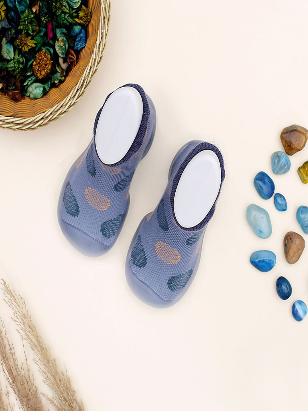 INFANTSO Infants Polka Dot Anti-Skid Cotton Ankle-Length Socks with Rubber Sole