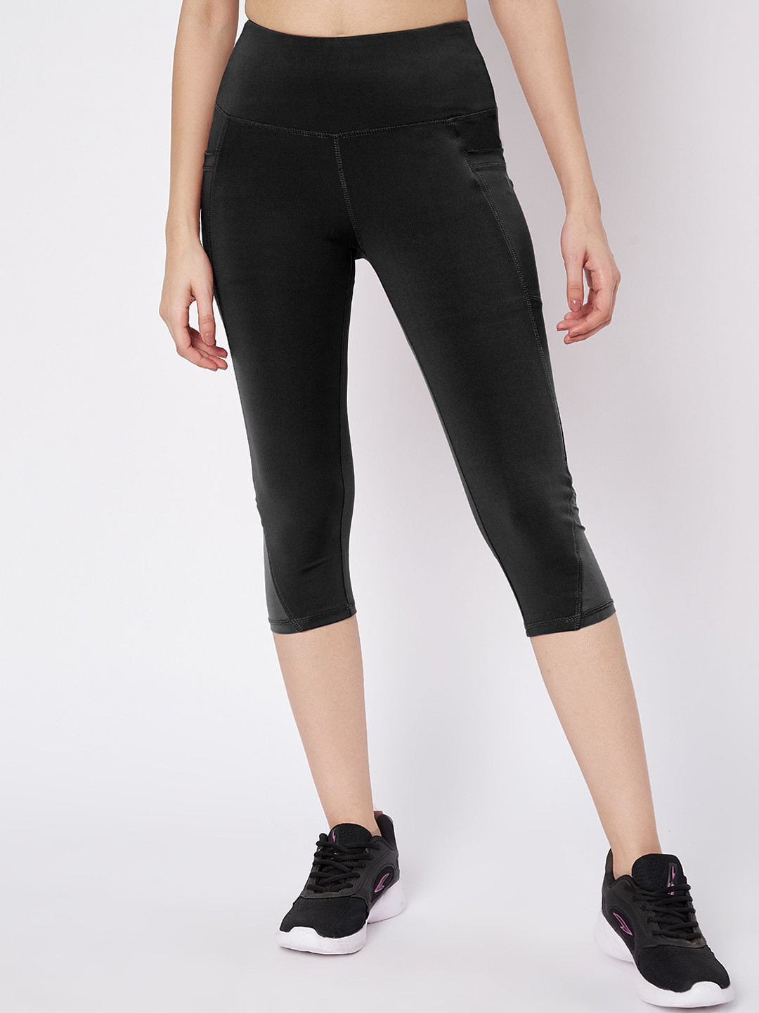 Mehrang Women Three-Fourth Length Gym Tights