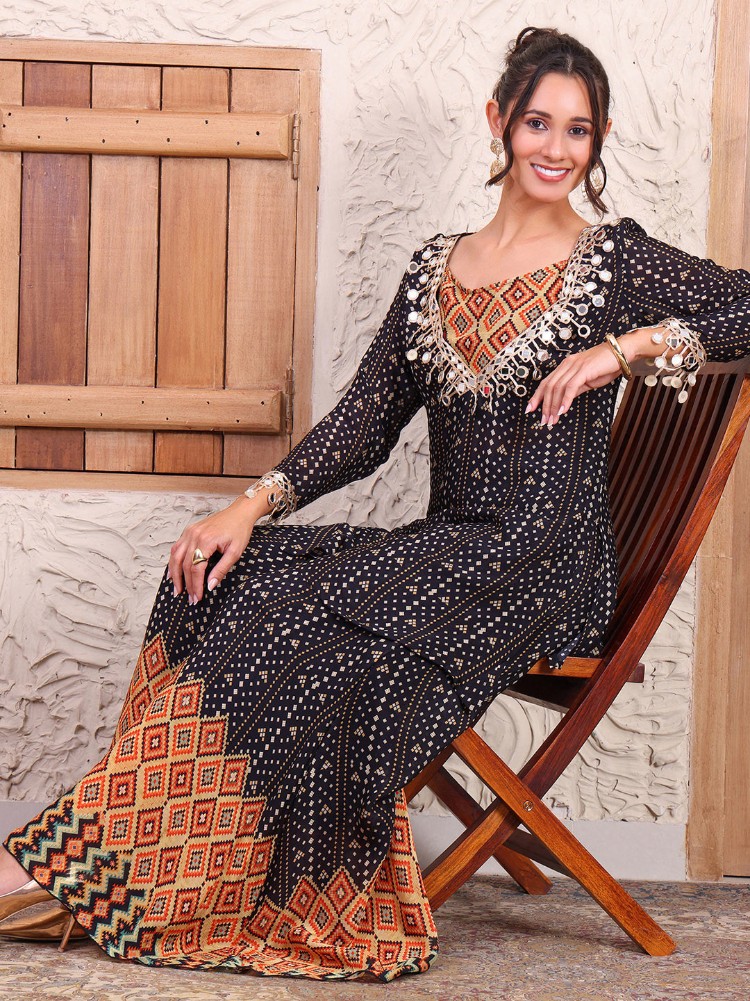 DEEBACO Printed V-Neck Tunic & Sharara With Crop Top
