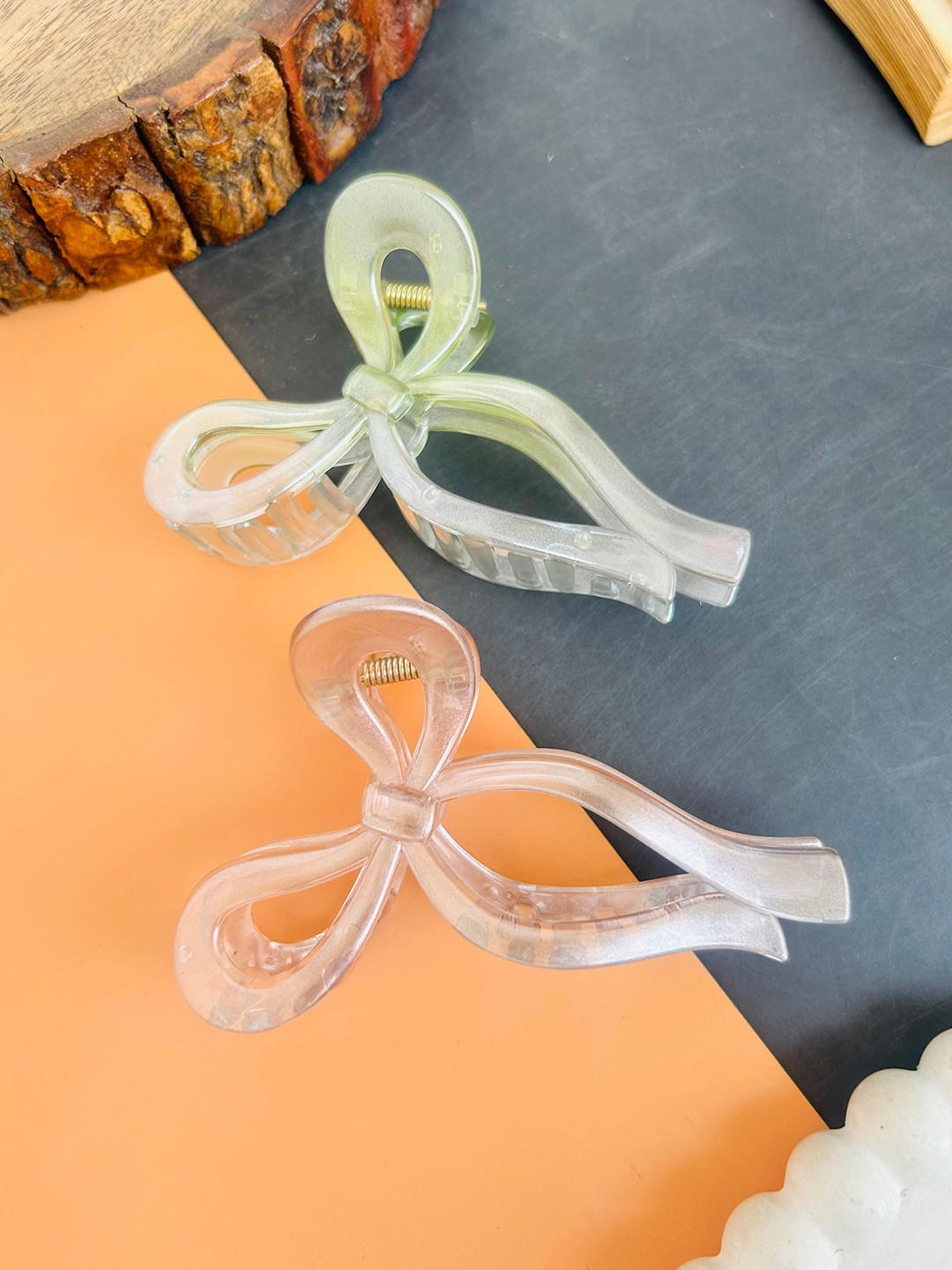 Radhya Accessories Gradient Bow Pack Of 2 Hair Claws
