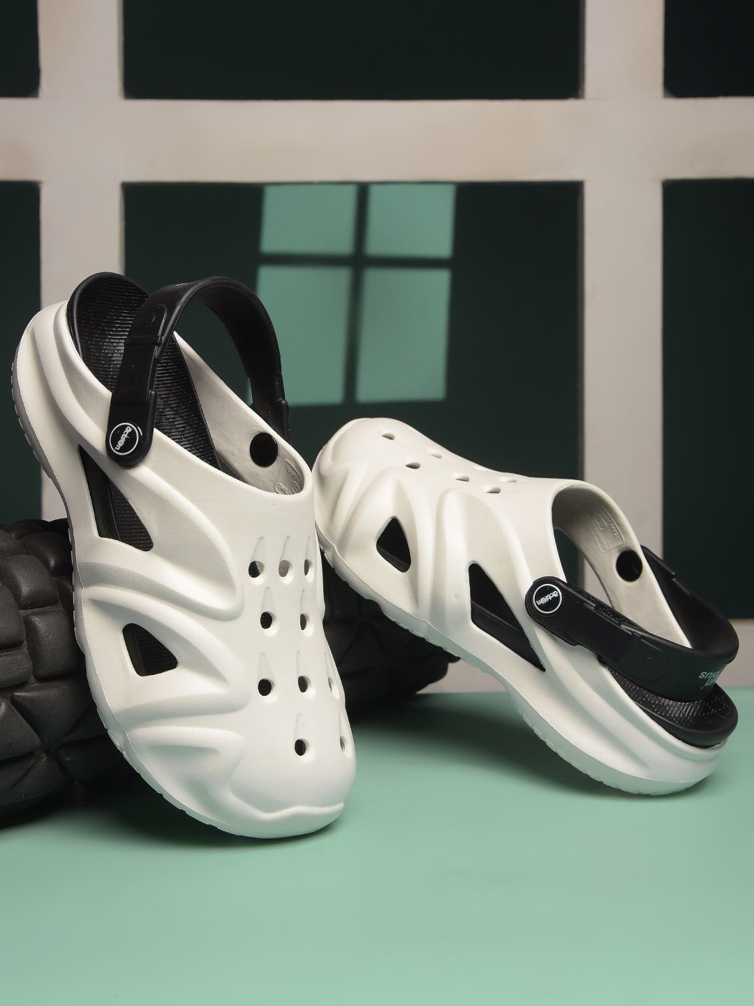 Action Self Design Cushioned Footbed Clogs