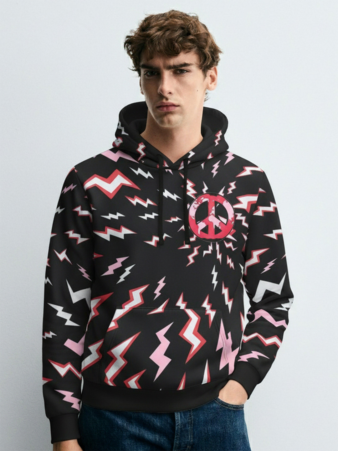 HIGHLANDER Men Black & Red Printed Hooded Sweatshirt