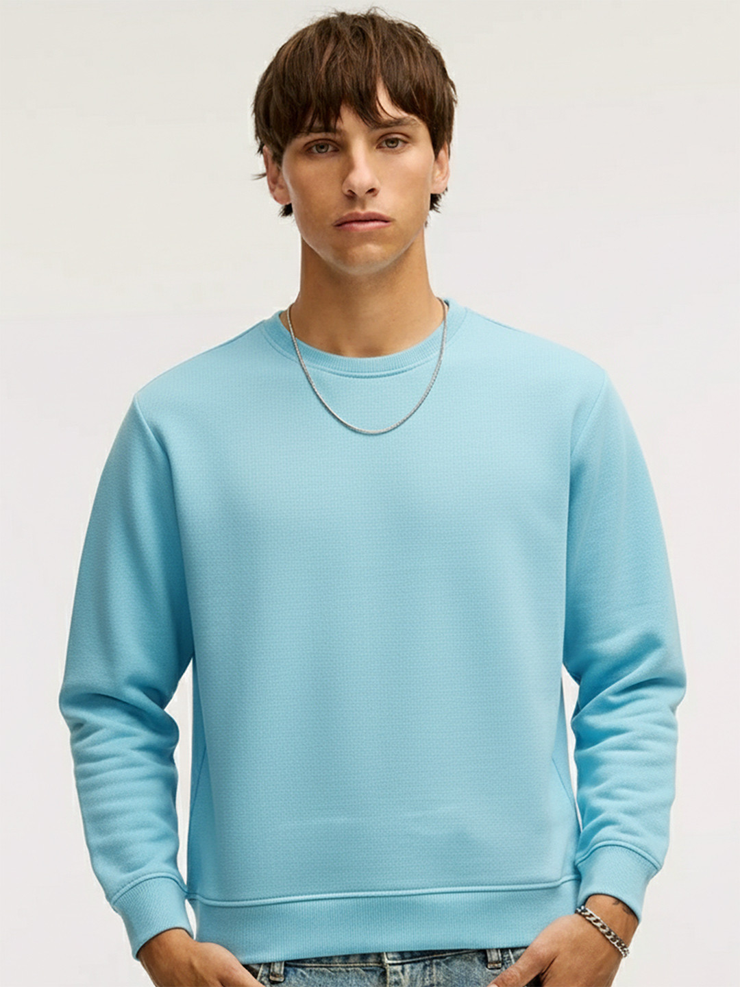 HIGHLANDER Men Blue Solid Sweatshirt