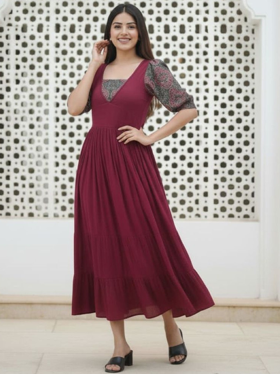 Ethniclook Colourblocked Puff Sleeve Fit & Flare Midi Dress