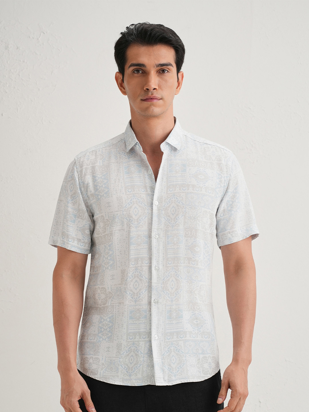 Banana Club Geometric Conversational Cotton Short Sleeves Shirt