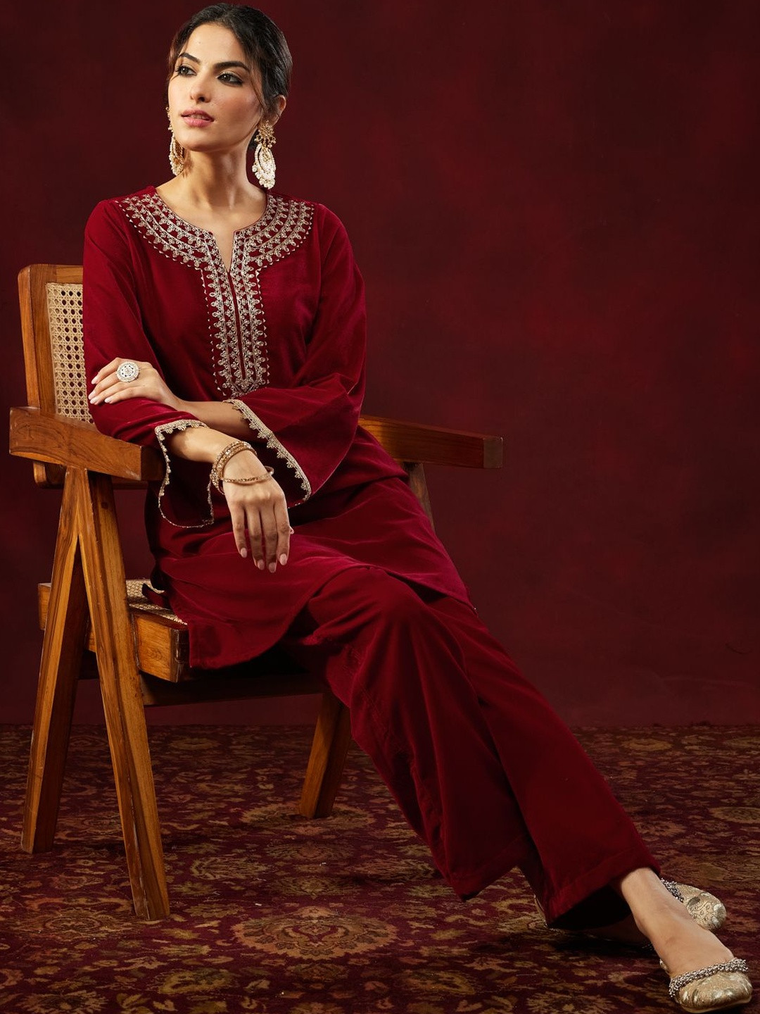 Janasya Embroidered Maroon Yoke Design Round Neck Tunic & Trousers Velvet Co-Ords