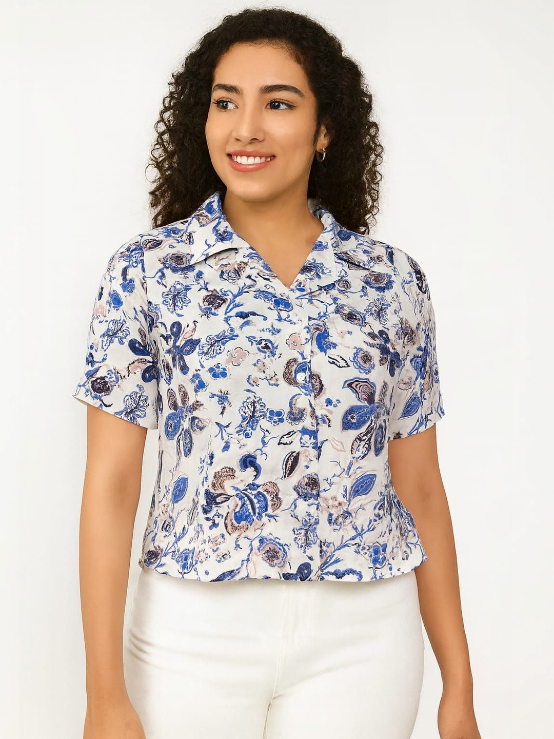 TRUSTROW Women Comfort Floral Printed Casual Shirt