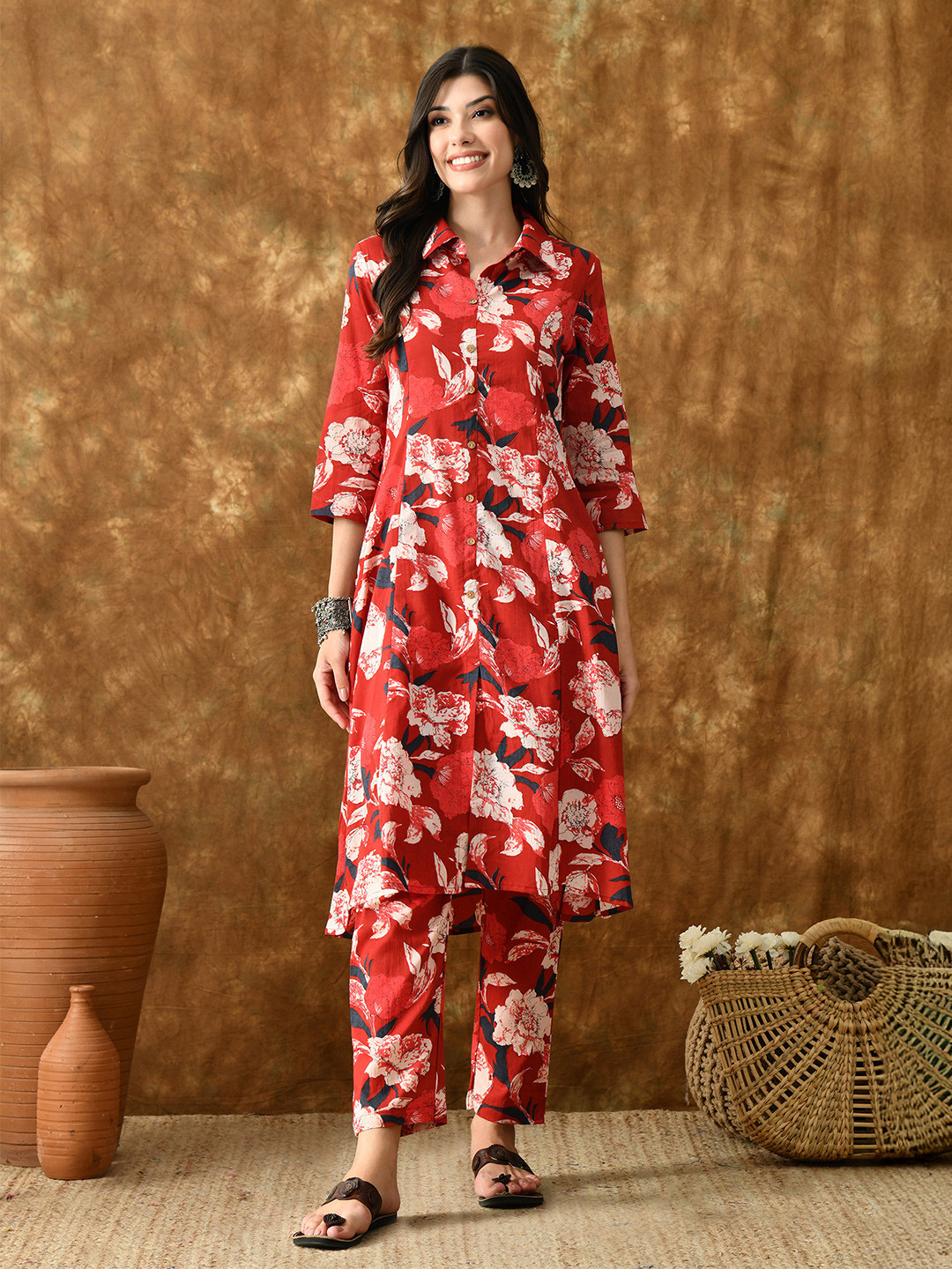 PakhiCreations Women Floral Printed Regular Pure Cotton Kurta with Trousers