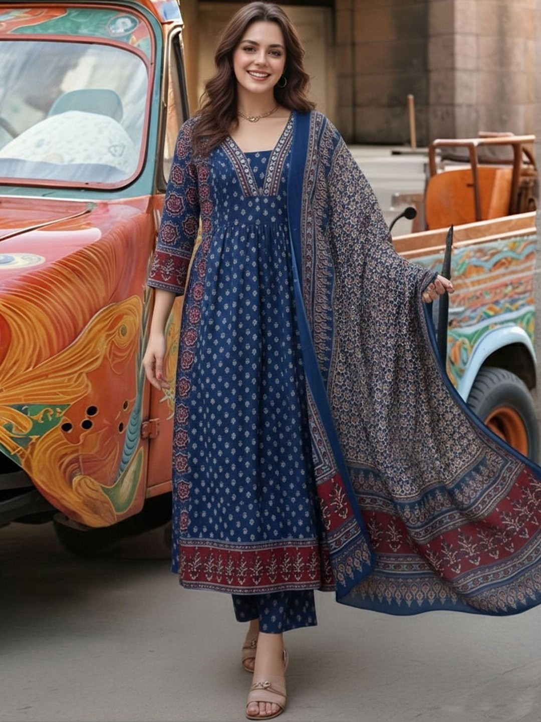 GEN Z TRENDS Women Ethnic Motifs Printed Regular Kurta with Trousers & With Dupatta