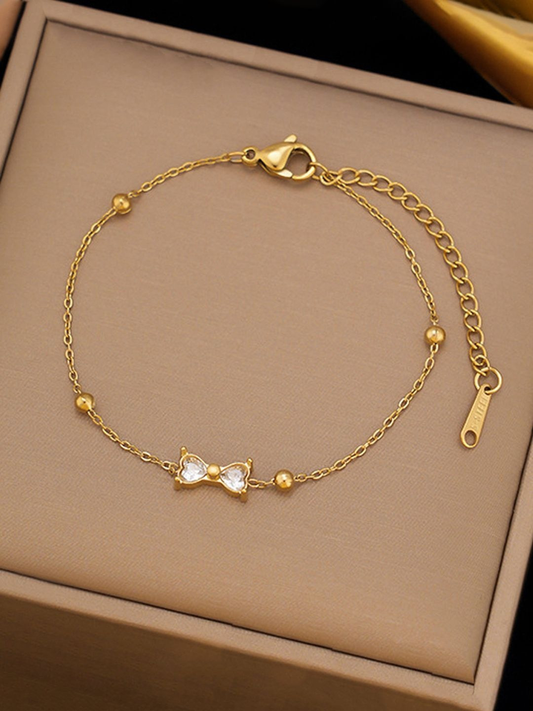 Designs & You Women Crystals Gold-Plated Link Bracelet