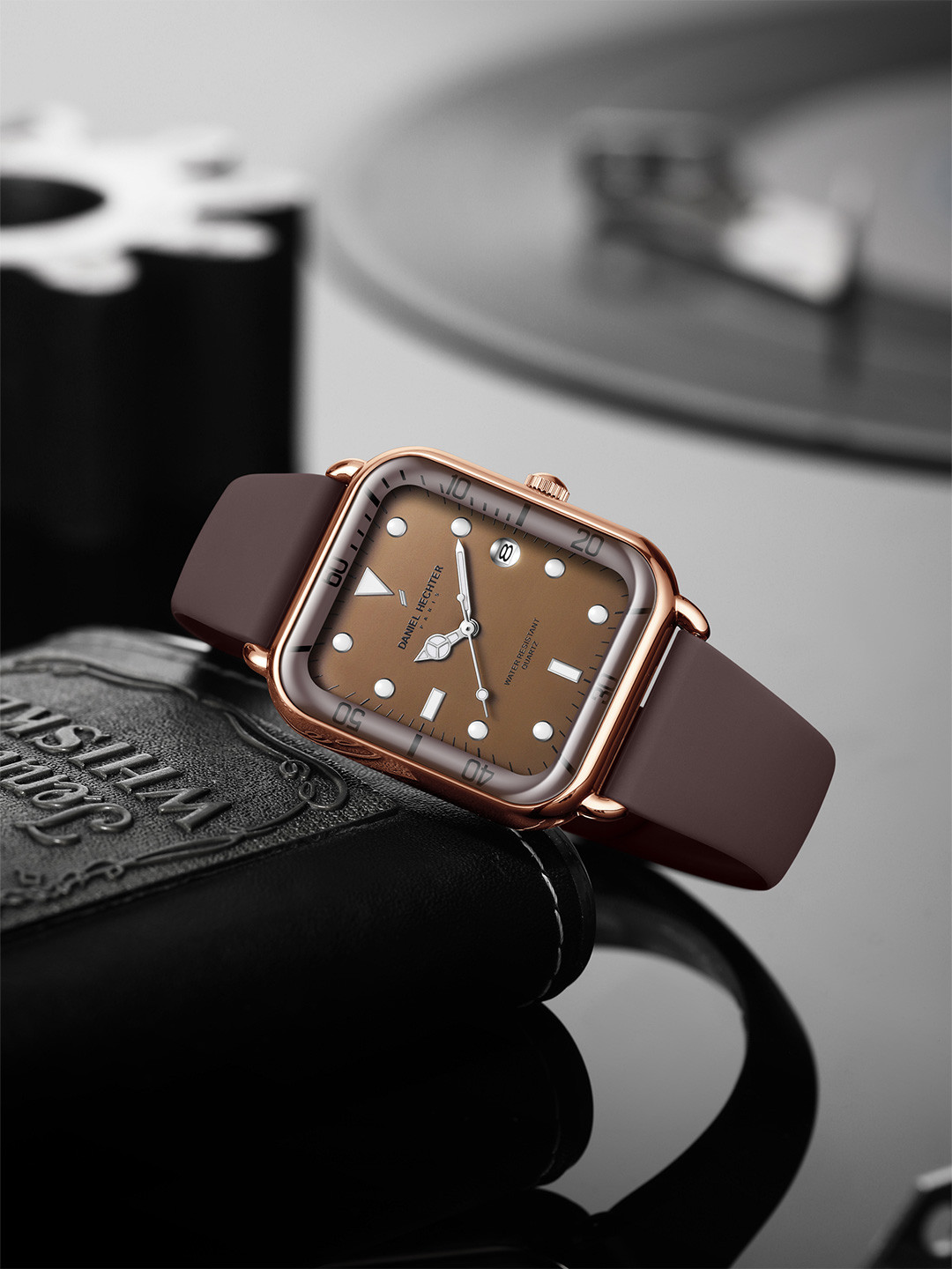 Daniel Hechter Men Straps Analogue Watch DHM1011-05