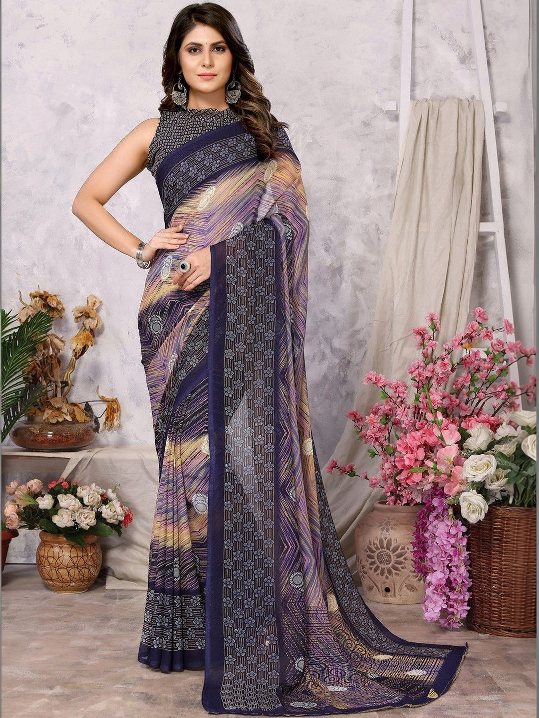 JANOI Ethnic Motifs Poly Georgette Fashion Saree