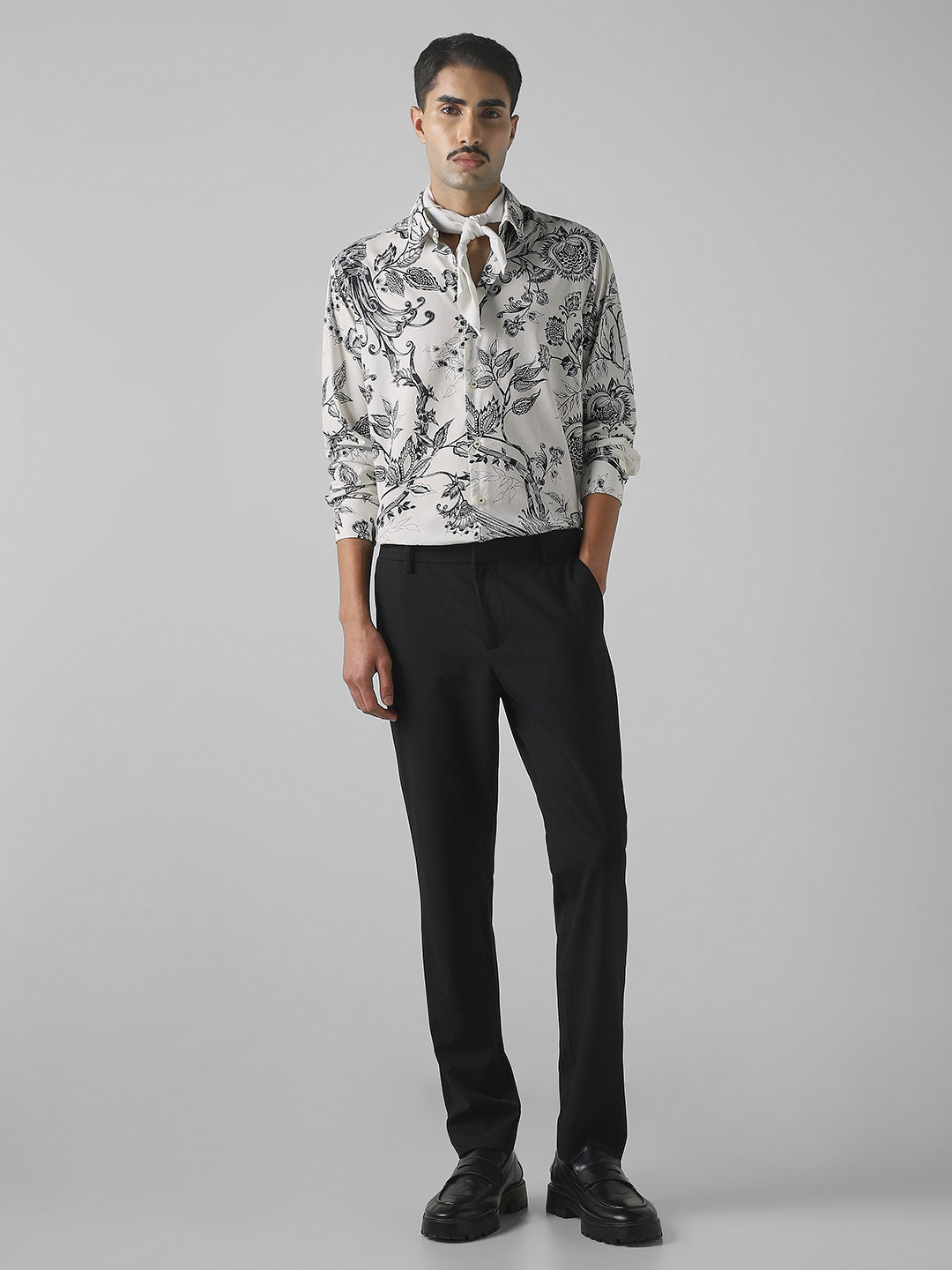 Mufti Men Slim Fit Floral Printed Spread Collar Casual Shirt