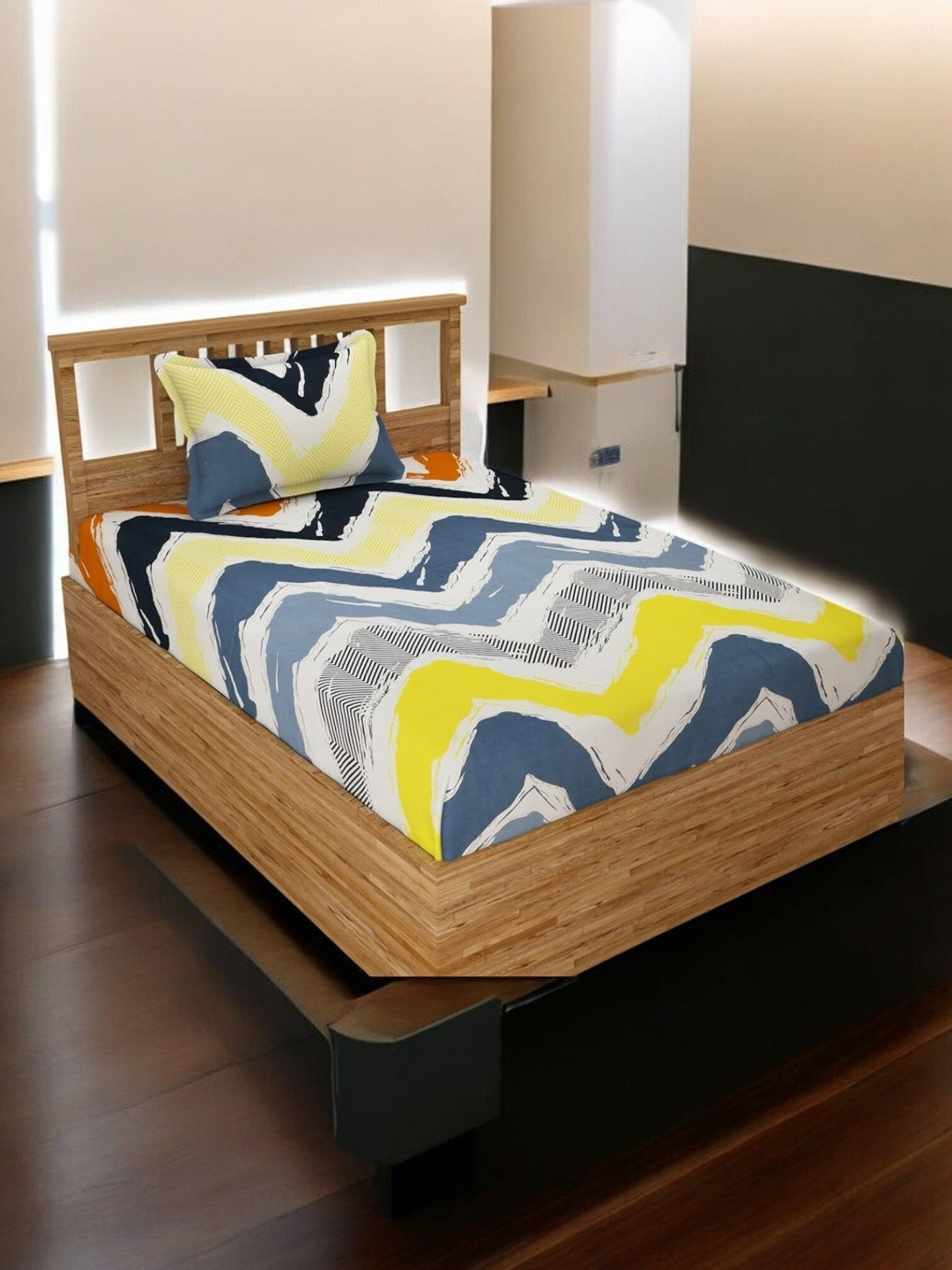 Homybees Multicoloured 220 TC Single Bedsheet with 1 Pillow Cover