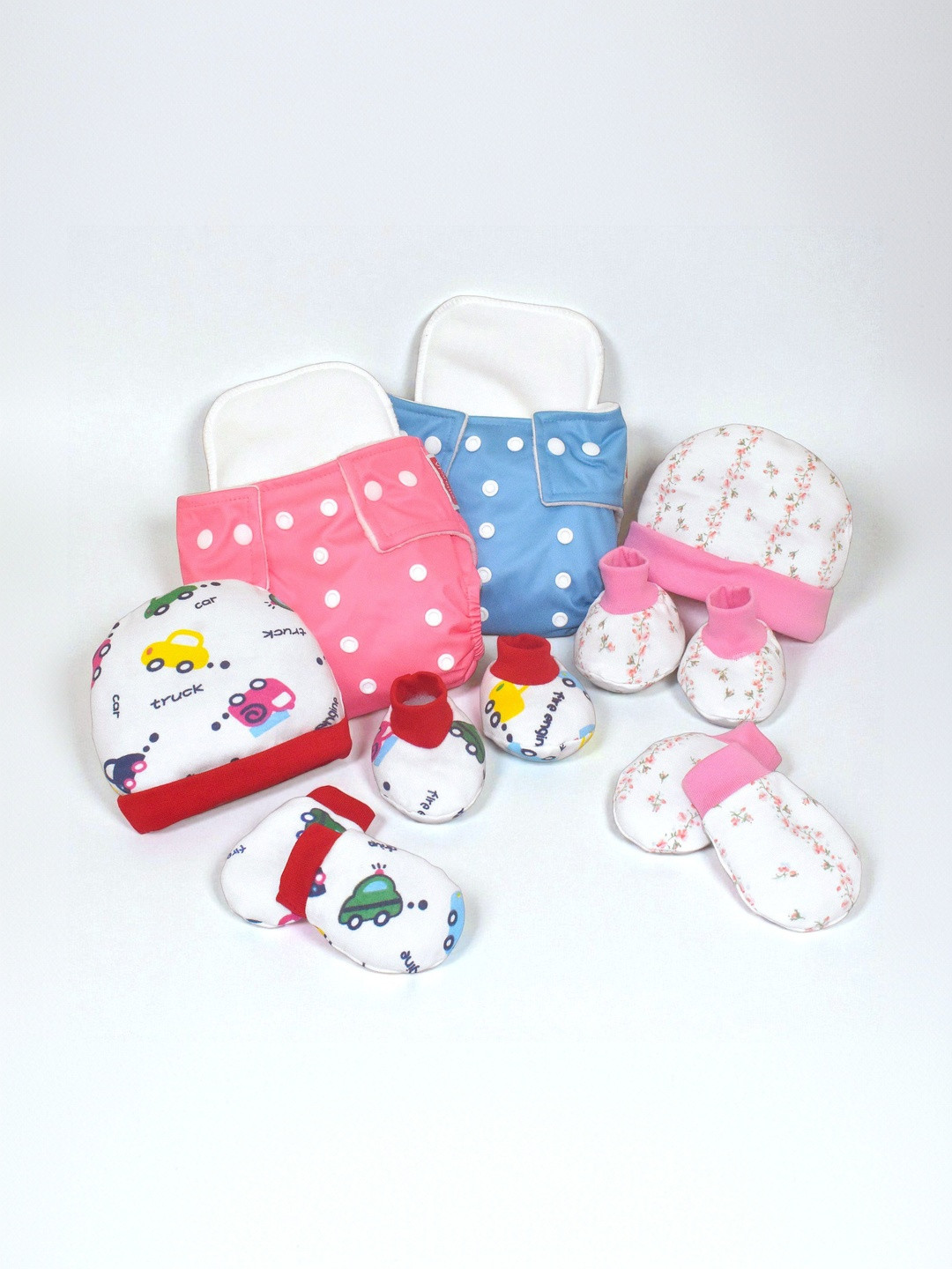 VParents Infants 8-Pcs Printed Baby Apparel Gift Set