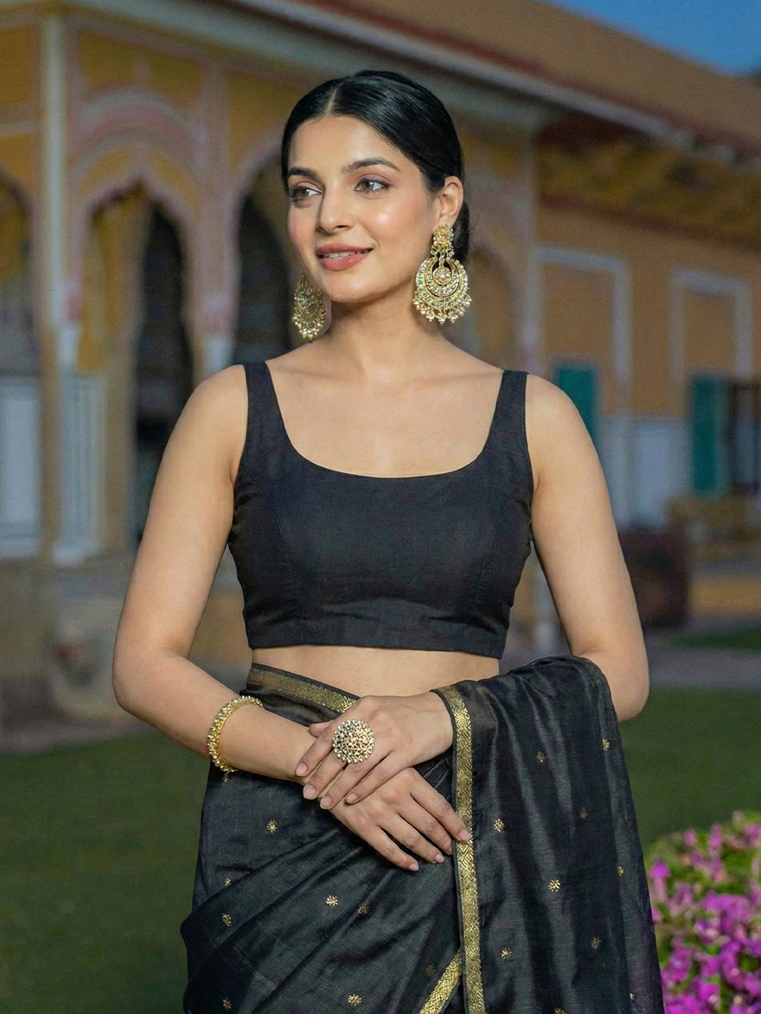 KASYA Round Neck Sleeveless Saree Blouse