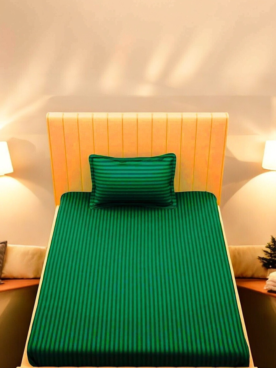 Homybees Green Striped 220 TC Single Bedsheet with 1 Pillow Covers