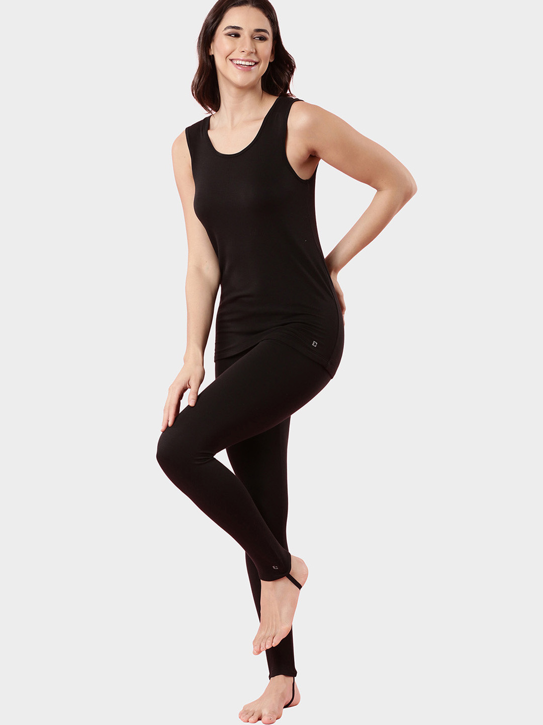 Enamor Women Mid-Rise Thermal Bottoms