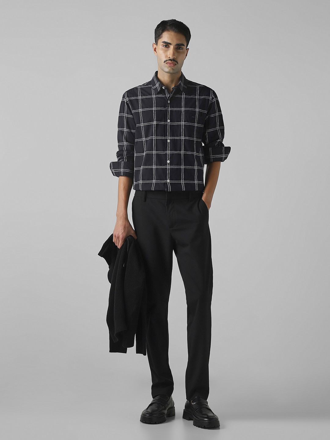 Mufti Men Slim Fit Checked Spread Collar Cotton Casual Shirt