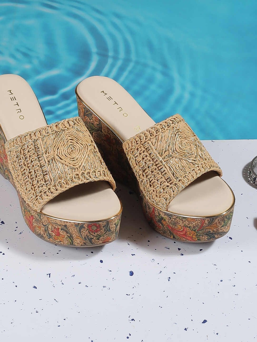 Metro Women Printed Slip-On