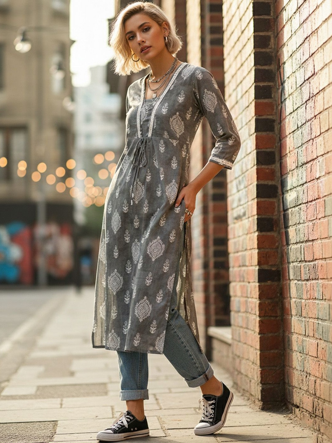 AADVIKA Women Ethnic Motifs Printed Kurta