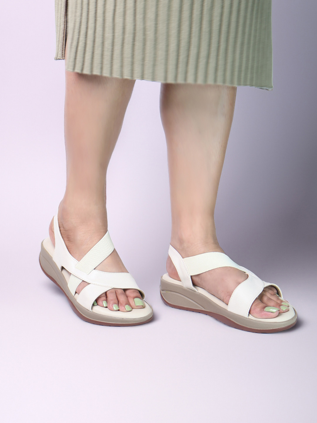 Monrow Women Ivey Cream Wedge Heels