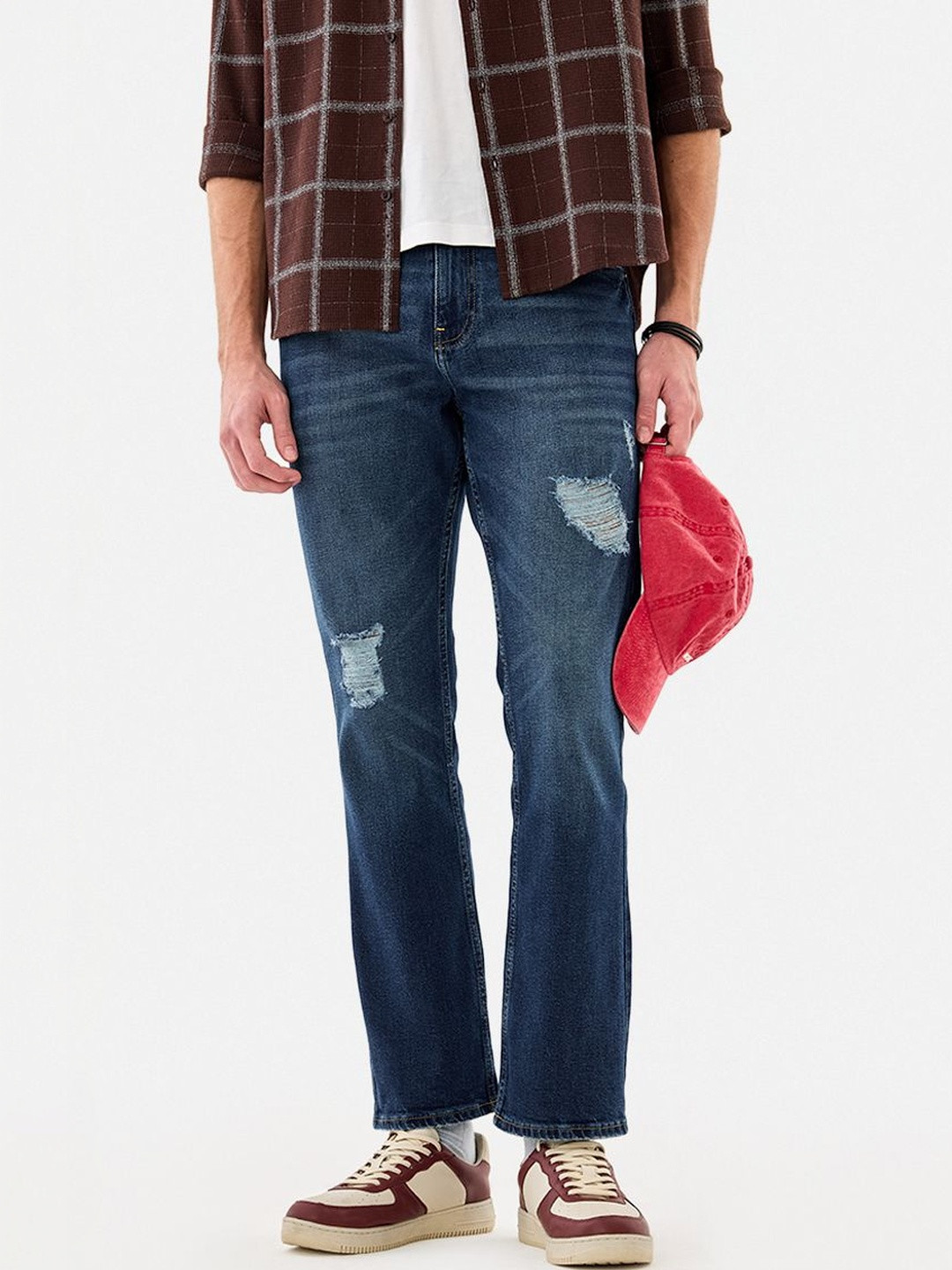 Snitch Highly Distressed Light Fade Mid-Rise Straight Fit Stretchable Jeans