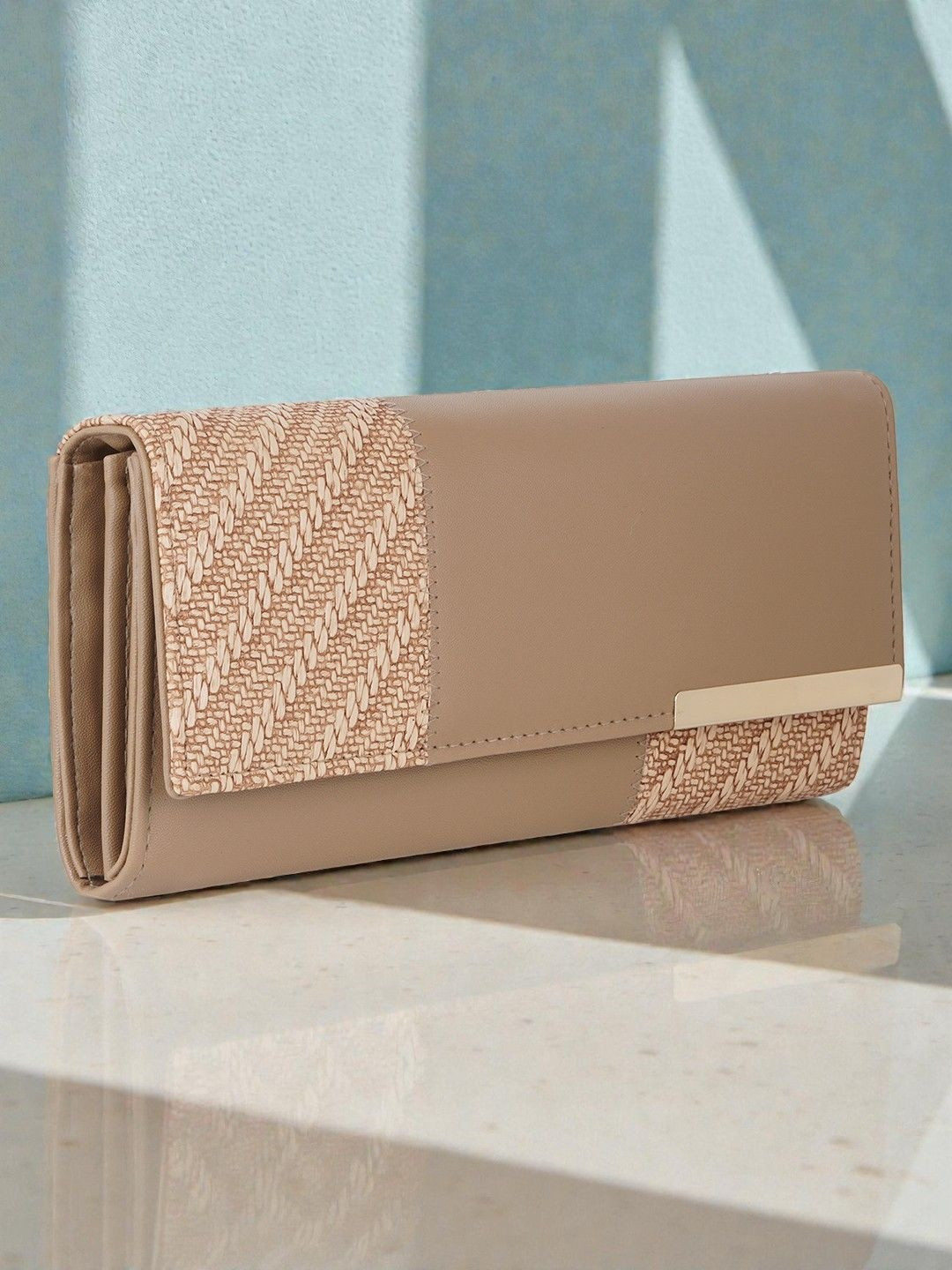 DOSYSO Women Woven Design Zip Detail PU Two Fold Wallet