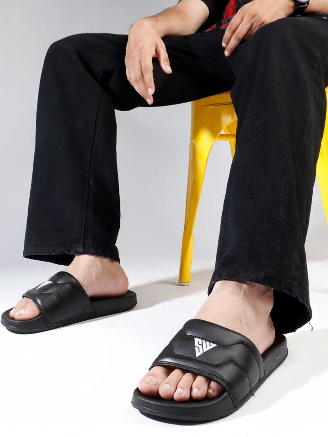 Slidewell Men Open Toe Flats with Bows