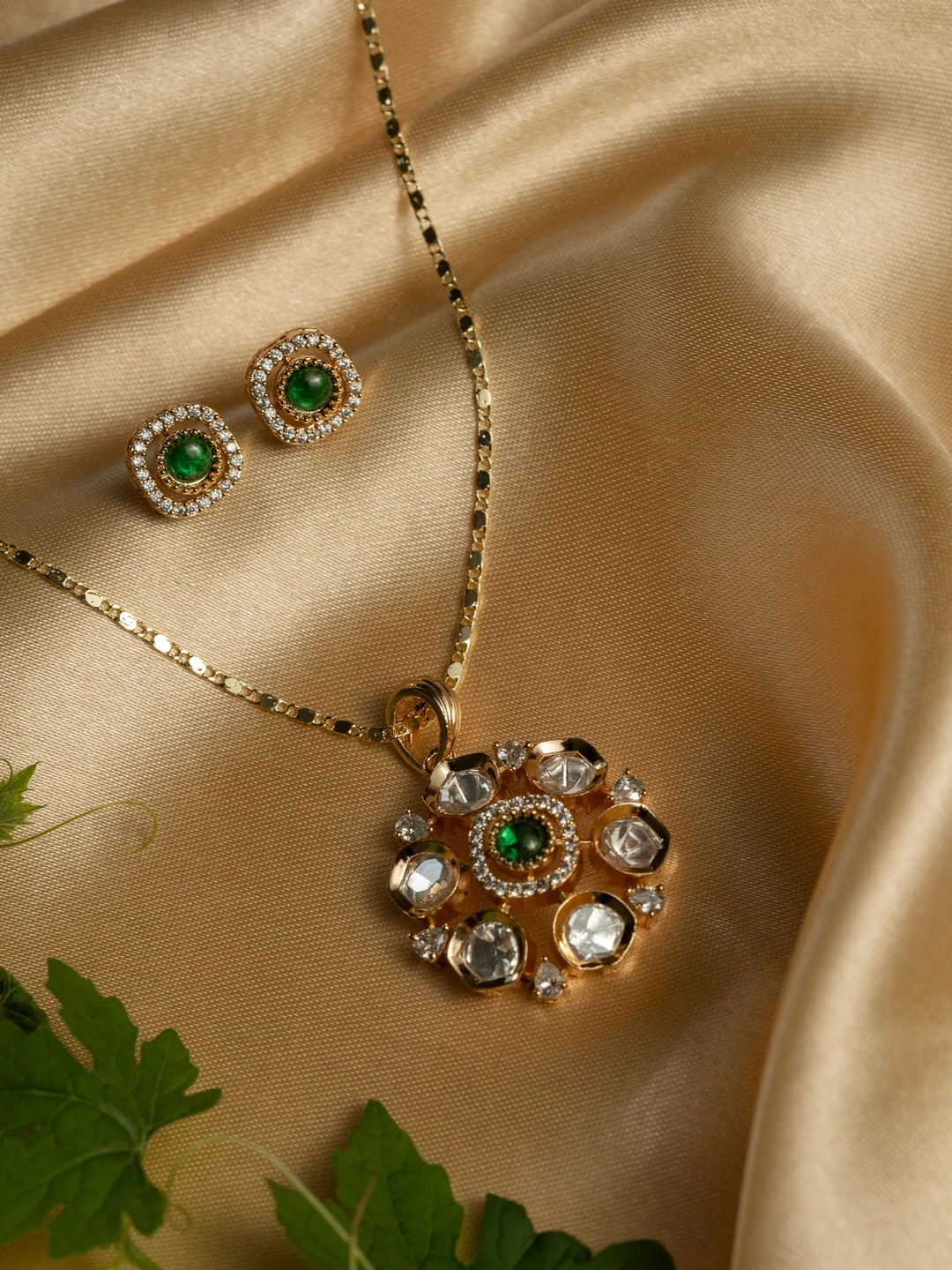 KAYRAH Gold-Plated Kundan-Studded Jewellery Set