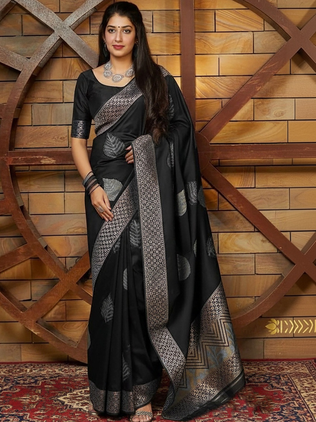 Mitera Woven Design Zari Silk Blend Banarasi Saree