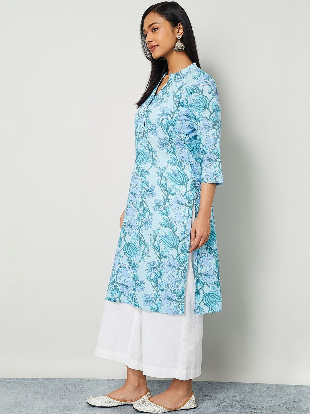 Melange by Lifestyle Women Printed Flared Sleeves Gotta Patti Kurta