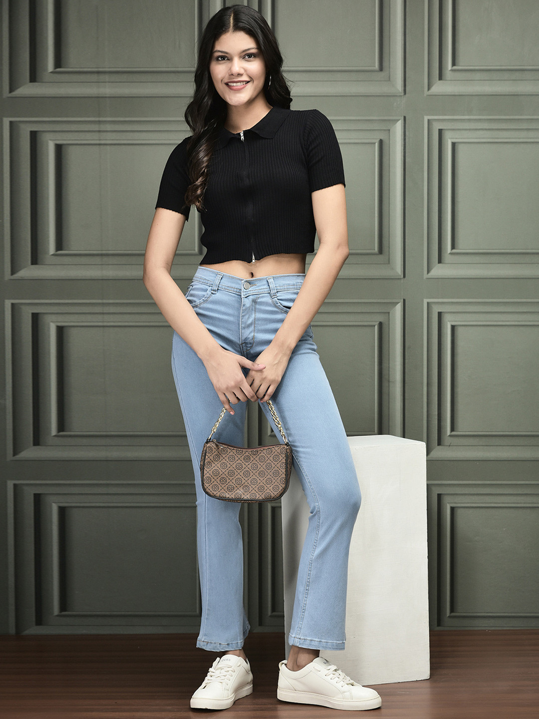 ZARISTAA Women Bootcut Clean Look No Fade Stretchable Jeans